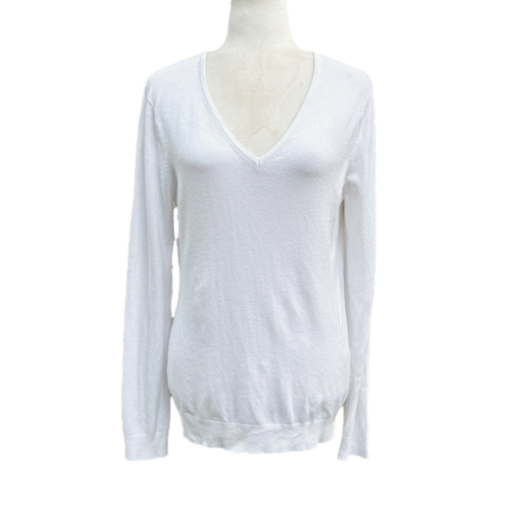 Kapalua white v-neck sweater